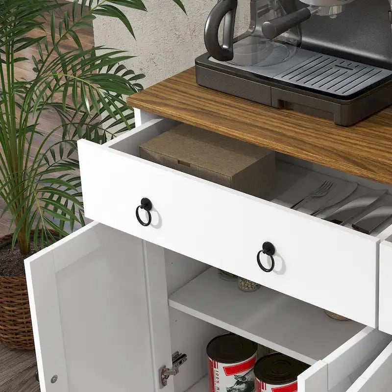 White Barn-Style Sideboard with 2 Drawers & 4 Doors